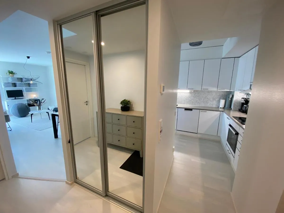 Luxury 1-Bedroom Apartment With Sauna And Sea View Helsinki